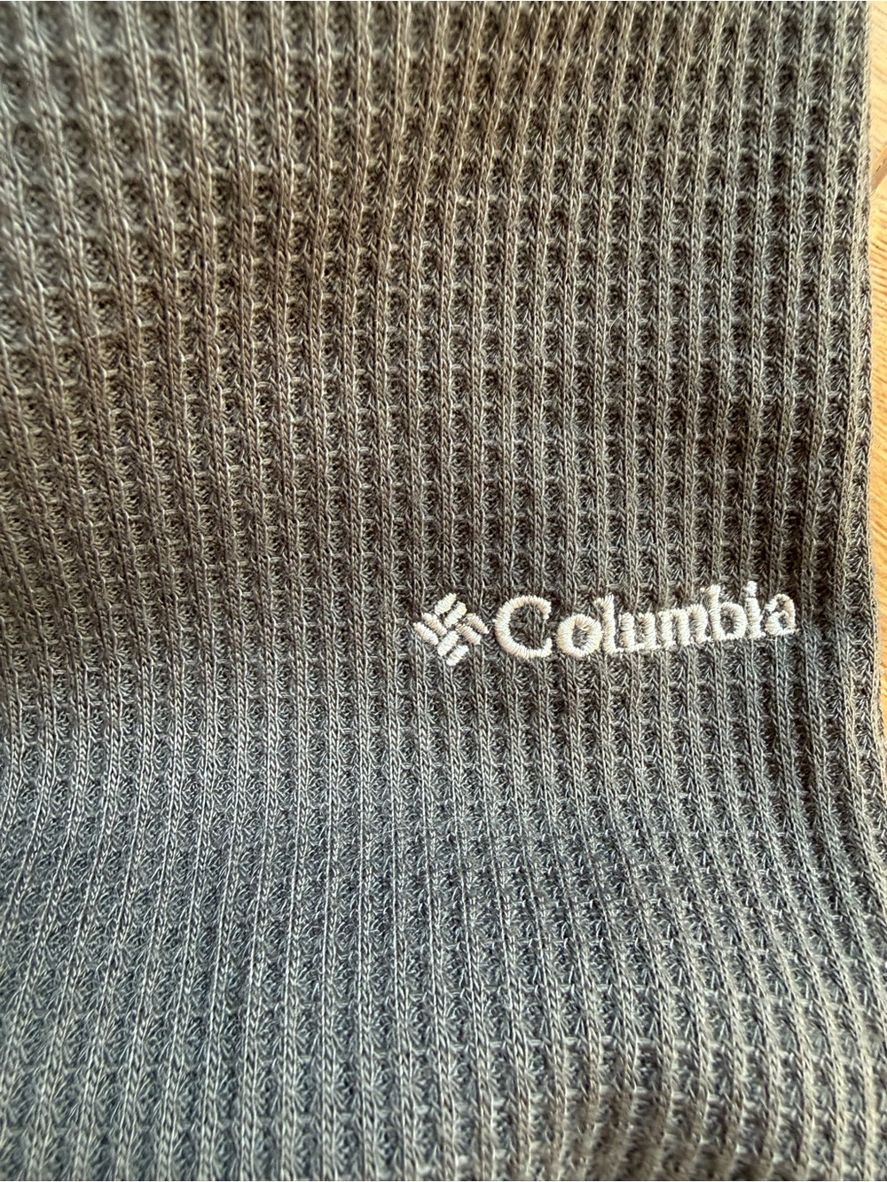 Columbia Holly Hideaway Cardigan Women's M Omni Wick Waffle Knit Button Front - Picture 5 of 6